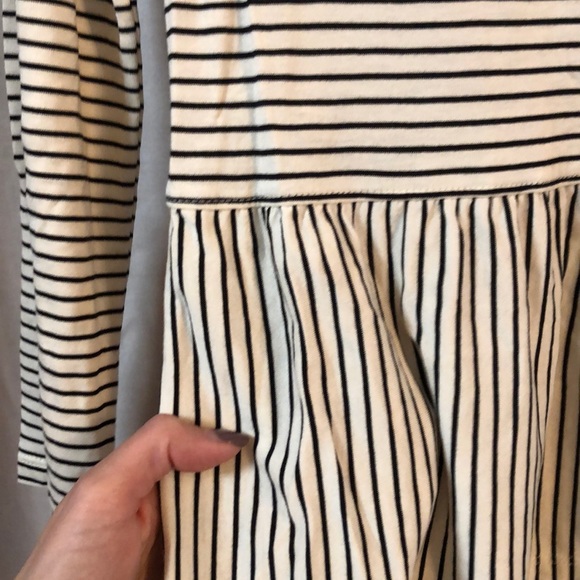 Ladies top NWOT - Picture 3 of 3